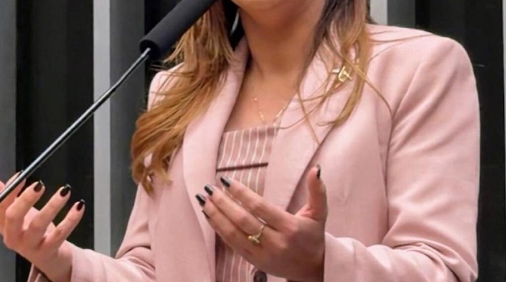 Cristiane Lopes lidera mobilização pela derrubada do Veto 50/2025