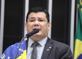 Projeto amplia porte de arma de fogo para guardas civis municipais e vigilantes