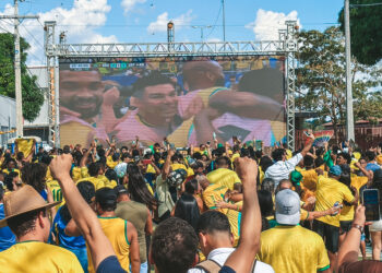 Jogo do Brasil contará com programação especial na Rua do Hexa