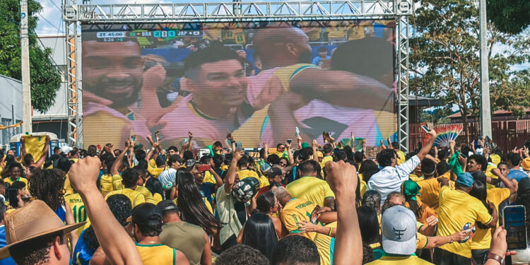 Jogo do Brasil contará com programação especial na Rua do Hexa