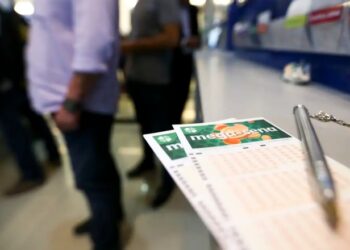 Mega-Sena acumula e próximo sorteio deve pagar R$ 70 milhões; confira as dezenas