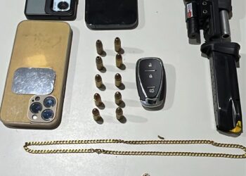 Armas apreendidas em Porto Velho e Vilhena: pistola furtada e espingarda artesanal levam dois homens à prisão