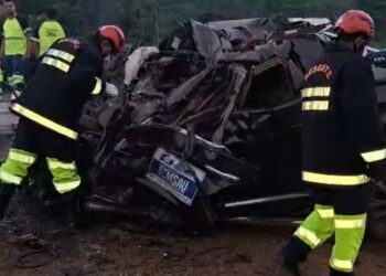 Veículo da Saúde de Gov. Jorge Teixeira se envolve em grave acidente na BR-364 e quatro pessoas morrem – VEJA O VÍDEO