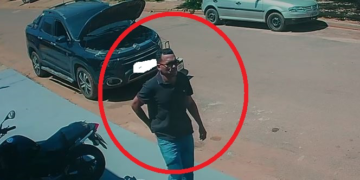Ladrão assalta dois comércios, leva correntes de ouro avaliadas em quase R$ 30 mil e mobiliza a polícia, em Vilhena