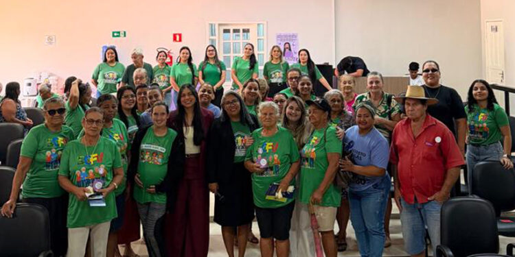 Combate à violência de gênero: Coordenadoria da Mulher promove ação com profissionais da assistência social em Itapuã do Oeste