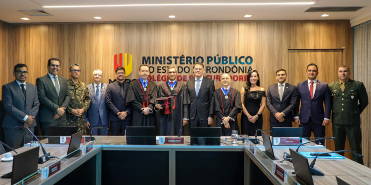 Presidente do TJRO participa de posse dos novos procuradores de Justiça do MPRO
