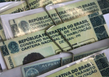 Proposta assegura CNH definitiva a quem cometer apenas infrações administrativas
