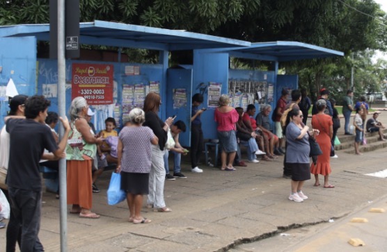 Dois novos pontos de ônibus serão entregues na capital após décadas de abandono