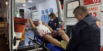 Homem é esfaqueado no peito enquanto bebia com amigos em Rio Branco
