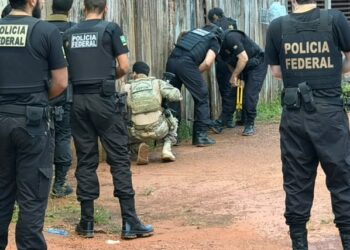 PF PF deflagra operação para apurar irregularidades em contratações