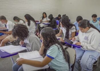 Estudantes de escolas públicas querem ensino e aprendizagem melhores
