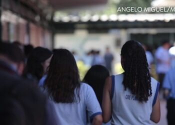 Mulheres representam mais de 60% das inscrições do Enem