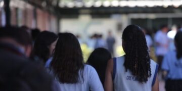 Mulheres representam mais de 60% das inscrições do Enem