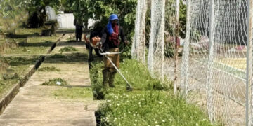 Complexo Poliesportivo Deroche, em Porto Velho, recebe serviços de limpeza