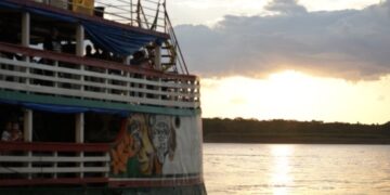 Passeios de barco seguem neste sábado (03) e encerram programação pelos 112 anos