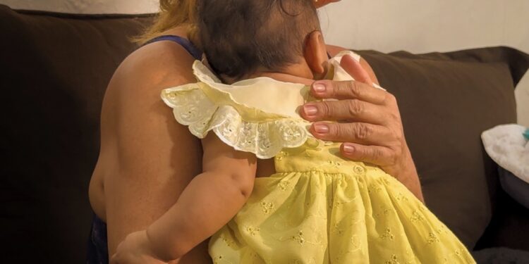 Família acolhedora: voluntária em Rondônia já cuidou de quatro crianças até a adoção