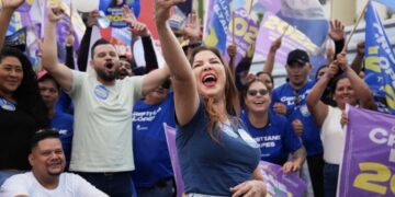 Cristiane Lopes é a deputada federal mais votada do Podemos e garante reeleição