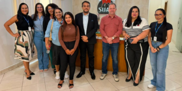 Compartilhar Participantes da reunião MPRO articula reestruturação do serviço de medidas socioeducativas com o município