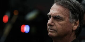 PGR dá parecer favorável à retomada de visitas de Flávio ao pai