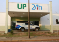Após discussão, rapaz tenta dar facada no pescoço da esposa, mas golpe só atinge o braço, e PM é acionada em Vilhena