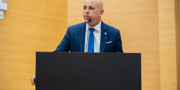 reeleição “Cada voto aumenta minha responsabilidade”, afirma Ismael Crispin ao agradecer reeleição