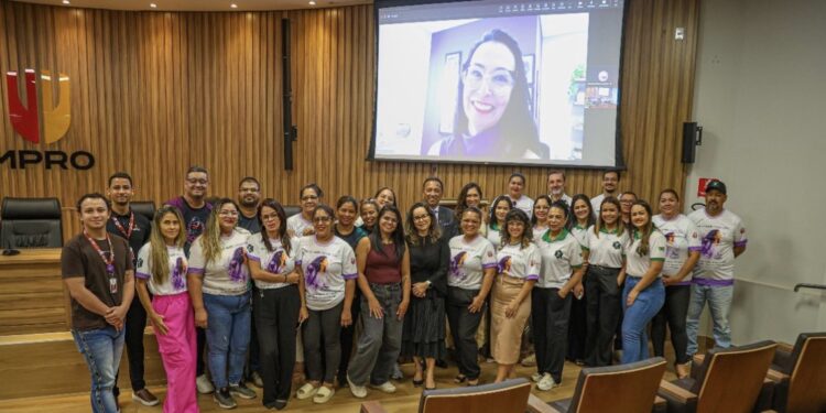 MPRO capacita motoristas de aplicativo para acolher e transportar gratuitamente mulheres vítimas de violência