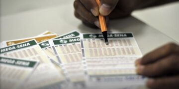 Mega-Sena acumula para R$ 170 milhões; confira os números sorteados