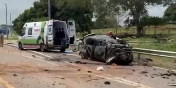Entroncamento: Colisão entre carro e carreta deixa três feridos na BR-364, entre Ouro Preto do Oeste e Ji-Paraná