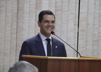 Cássio Gois participa da sessão ordinária da Câmara de Espigão do Oeste