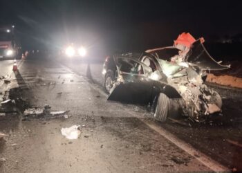 IMAGENS DRAMÁTICAS: pai de médico morre aos 60 anos, depois de bater na lateral de caminhão na BR 364, em Vilhena