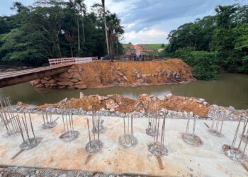 Deputado Pedro Fernandes destaca avanço da obra da ponte sobre o Rio Cujubim